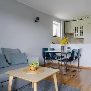 https://warsaw-concierge-kruczkowskiego.warsawhotelspoland.com